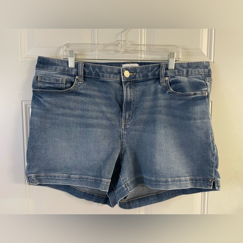 Size 20 Lane Bryant Jean Shorts